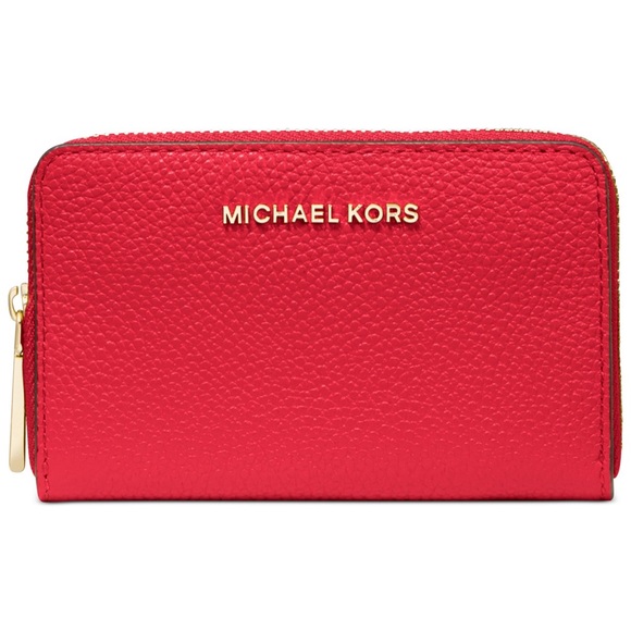 Michael Kors Handbags - MICHAEL Michael Kors Jet Set Leather Zip Card Case